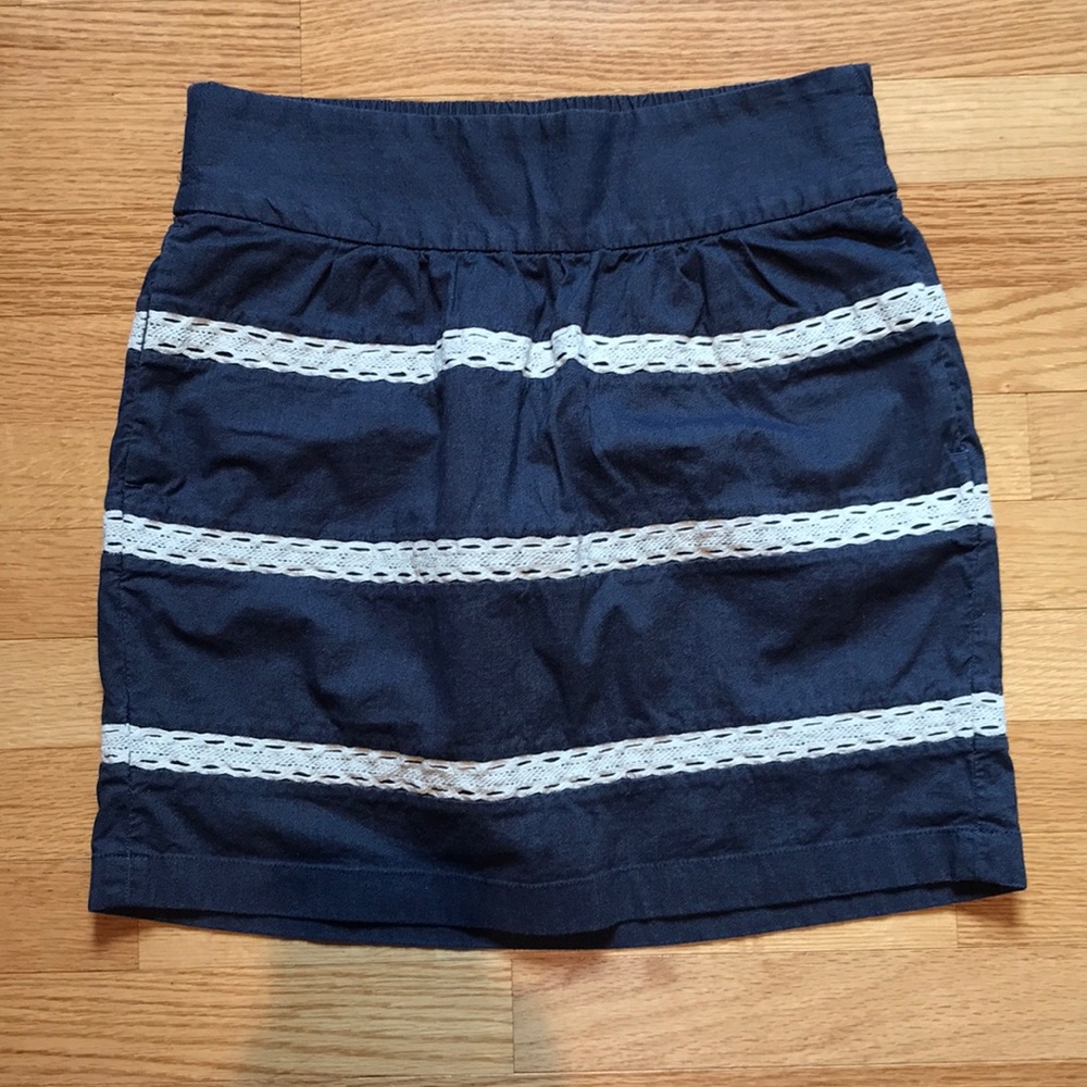 Banana Republic Denim & Lace Skirt with Pockets